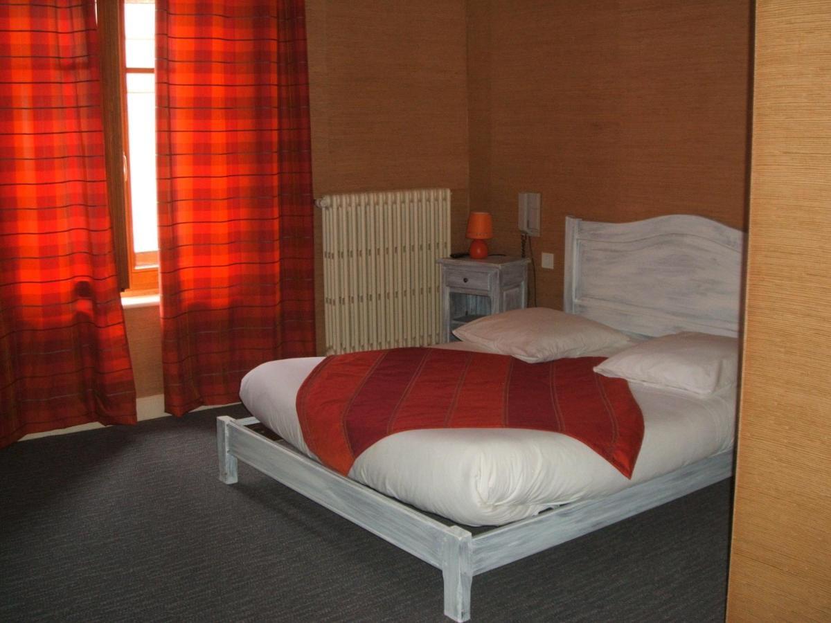 Hotel Des Cotes De Meuse Saint-Maurice-sous-les-Côtes Екстериор снимка