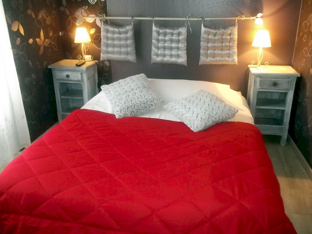 Hotel Des Cotes De Meuse Saint-Maurice-sous-les-Côtes Екстериор снимка
